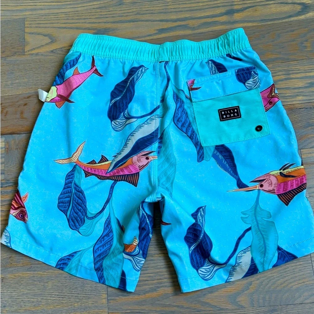 Billabong boys swim trunk size M